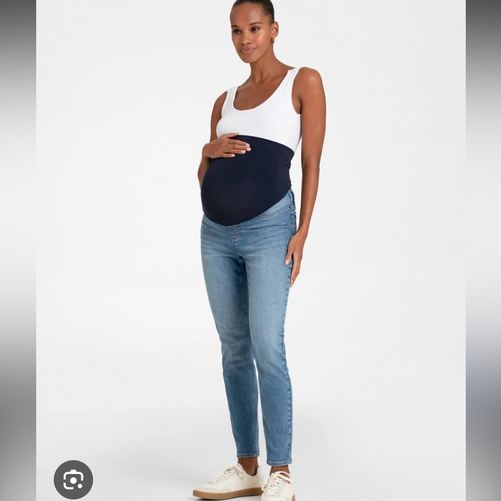 Seraphine Maternity skinny jeans size 2